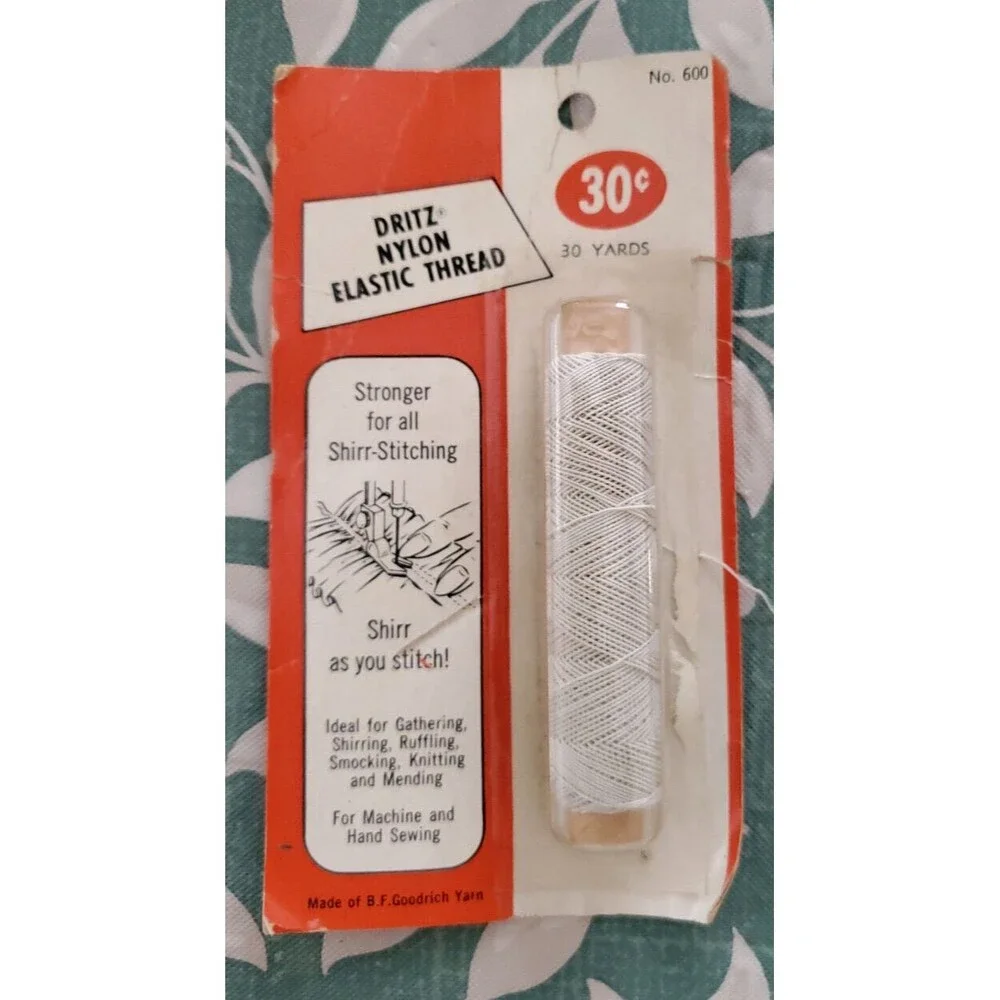Lot of Vintage Sewing Supplies - Snaps/Rick Rack/Hem Tape/Fringe/Zipper/More
